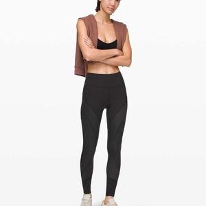 Wunder Under HR tight 28" SE Shine